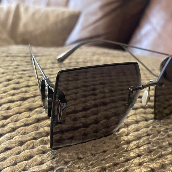 Dior 30 Montaigne S7U - Picture 9 of 12